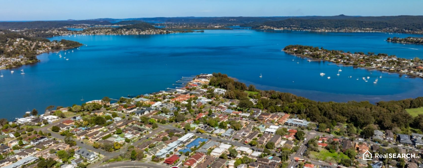 Living in Gosford NSW: Lifestyle, Commute, Amenities & More